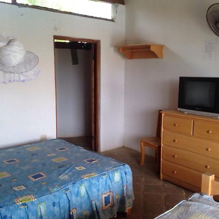 Hospedaje Estrella Fugaz Mancora Bagian luar foto